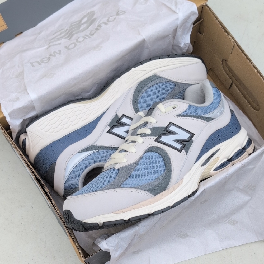 New Balance x Atmos 2002R - CYBERNETICS BLUE - Size 10.5 - M2002RAN